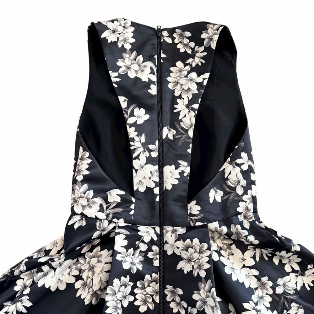 Alice + Olivia Black Floral Fit & Flare Dress Small - Picture 5 of 14